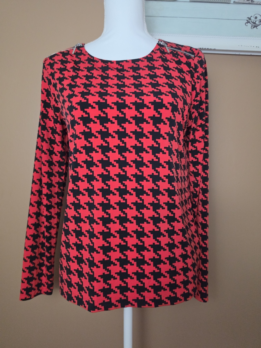 Anne Klein Red and Black Houndstooth Long-Sleeve Top